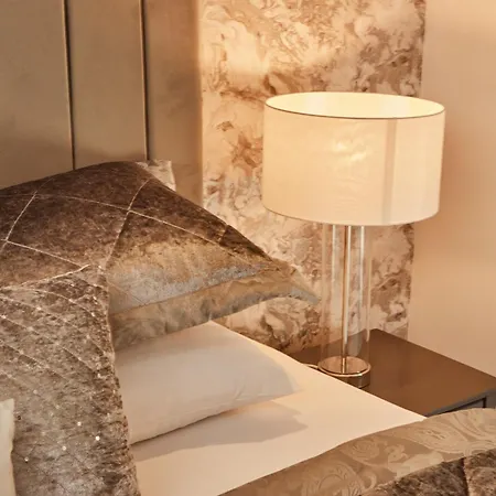 Dock Apt, Free Secure Parking! 2 Bed Apartamento *