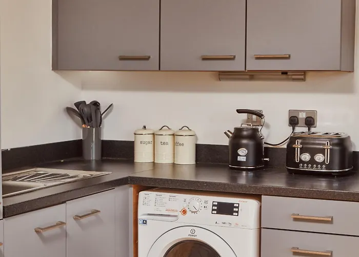 Dock Apt, Free Secure Parking! 2 Bed Lägenhet *