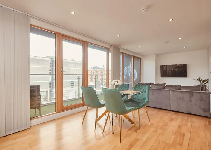 Appartement Dock Apt, Free Secure Parking! 2 Bed